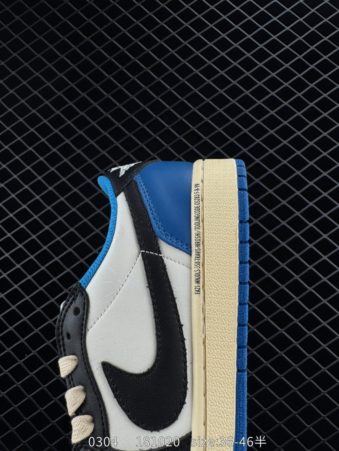 Travis Scott x Air Jordan 1 Low OG 